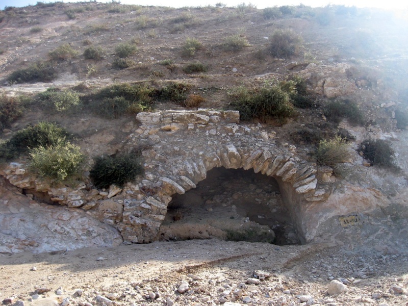 קובץ:בור 1-פתח אבני צור.jpg