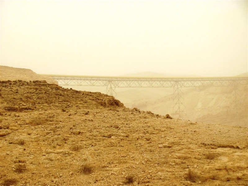 קובץ:גבי פרס-נחל סדום 12.2010 025 (Large).jpg