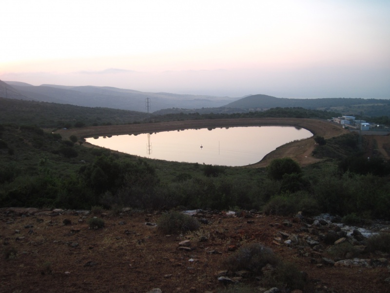 קובץ:מאגרחנניה.JPG