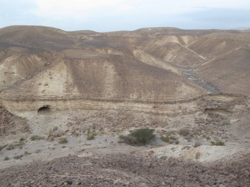 קובץ:מערהיובלפארן.jpg