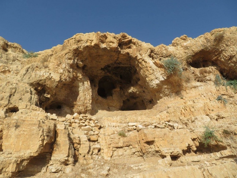 קובץ:מערותנחלתקועא.jpg