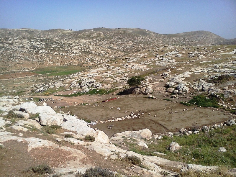 קובץ:משטח להכנת דשן.jpg