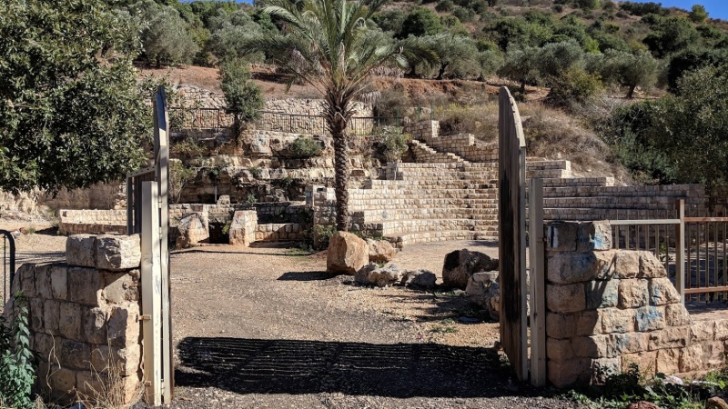 קובץ:עין מורסן.jpg