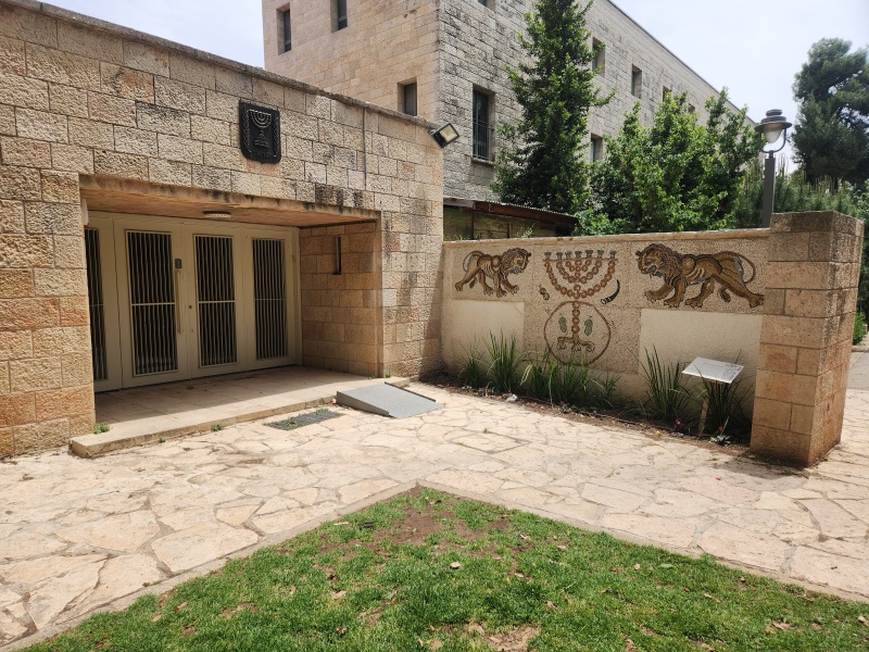 קובץ:2025-05-01T12 54 58.434749771034.jpg