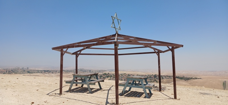 קובץ:2025-06-30T12 11 40.657830137048.jpg
