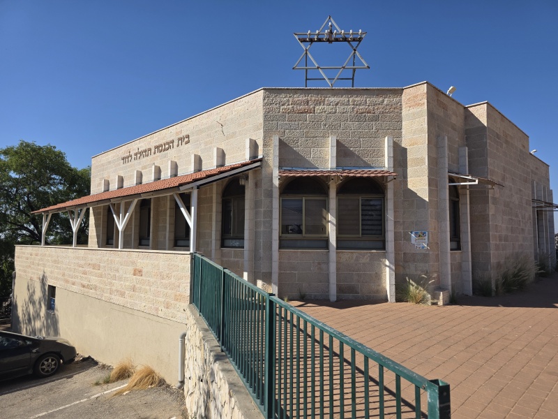 קובץ:2025-07-03T16 43 38.851828620395.jpg