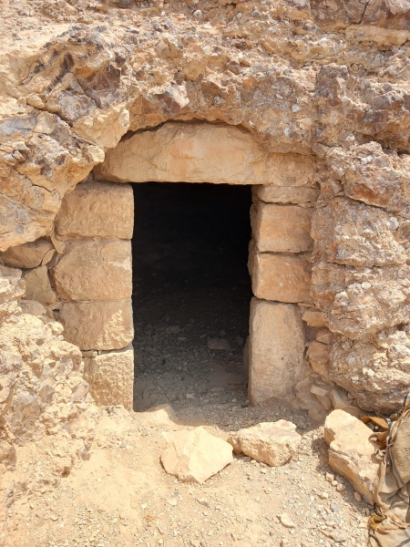 קובץ:2025-08-12T11 52 10.873796625459.jpg