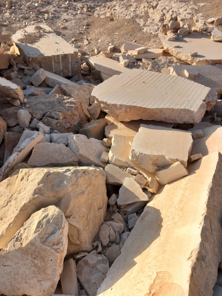 קובץ:2025-08-25T07 25 19.397392485890.jpg